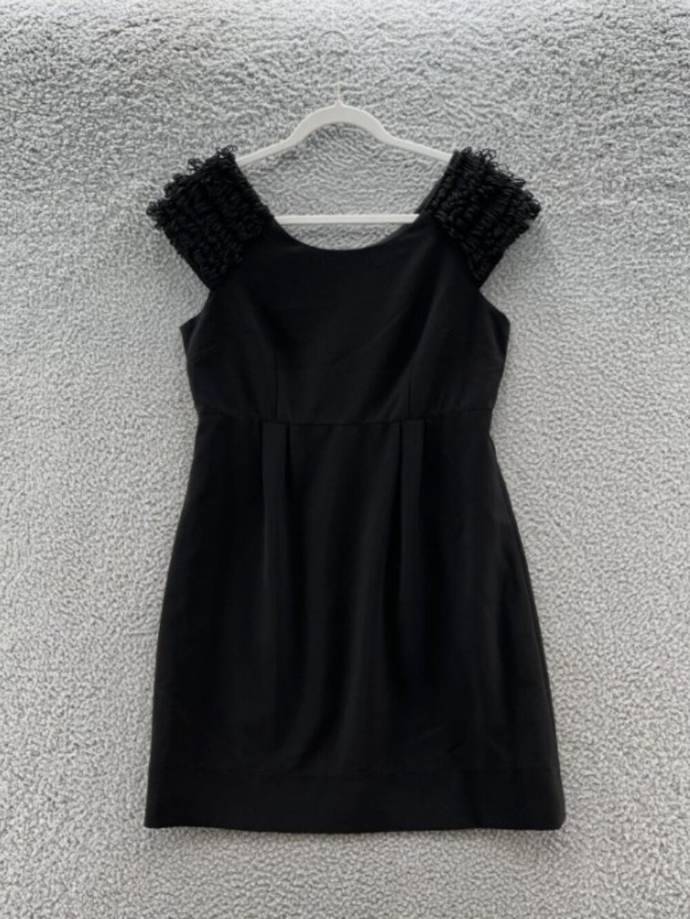 Phoebe Couture Dress Women 8 Black Fringe Shoulder Party Mini Sheath